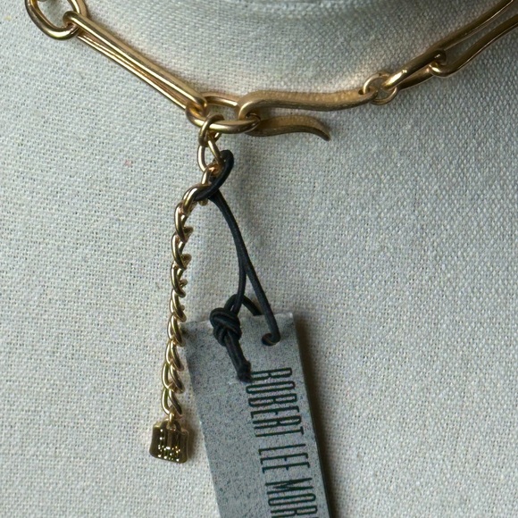 Vintage Signed Robert Lee Morris Necklace - Picture 4 of 4